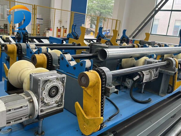 Automatic Steel Pipe-Grooving Machine